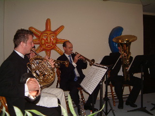 Andy Ashcroft joins us in concert at the Embassy